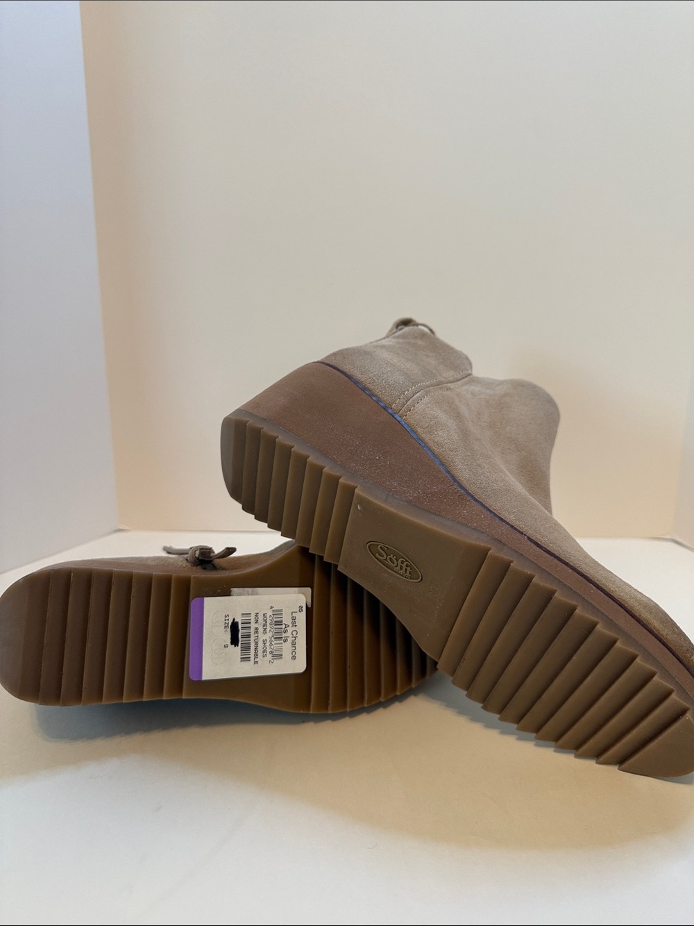 NWOT Nordstrom Sale SOFFT Brand suede tan dark brown wedge zip inside size 9. - Picture 7 of 7